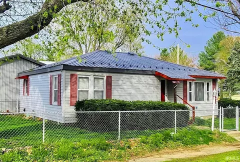 8780 N Joseph Emison Rd, Oaktown, IN 47561