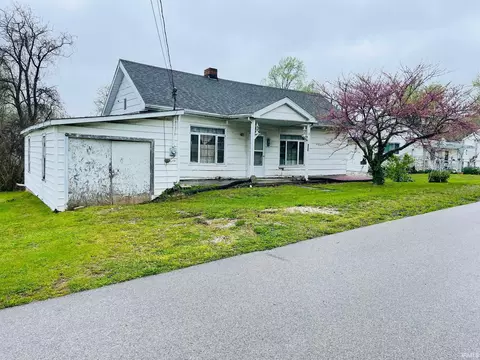 303 S 16th St, Petersburg, IN 47567