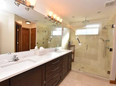 714 E Tracee Ct, Bloomington, IN 47401 photo 13