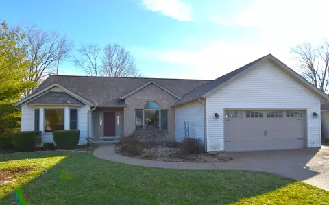 714 E Tracee Ct, Bloomington, IN 47401 photo 1