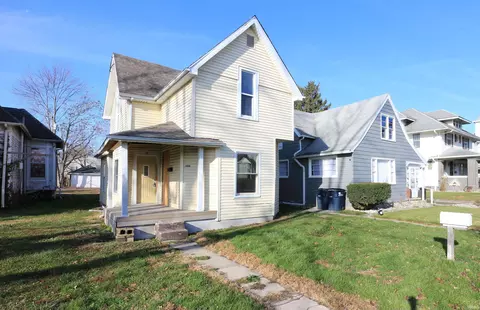 606 N Columbia St, Frankfort, IN 46041