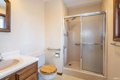 Bath - 5475 E James Rd, Bloomington, IN 47408 photo 3 of 3