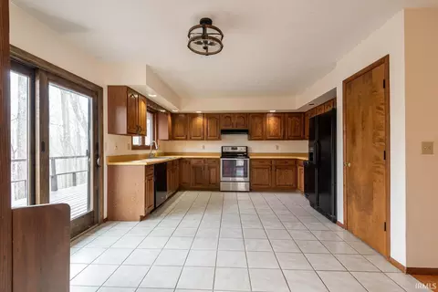 Kitchen - 5475 E James Rd, Bloomington, IN 47408 photo 1 of 2