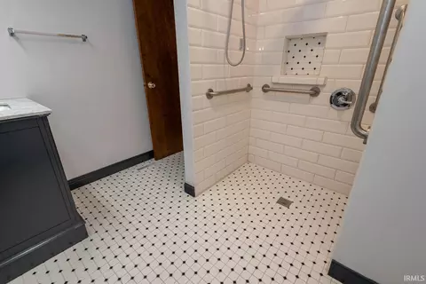 Bath - 5475 E James Rd, Bloomington, IN 47408 photo 2 of 3