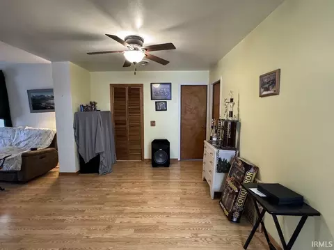 604 N Union St, Delphi, IN 46923 photo 3