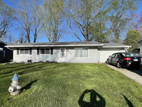 520 S Curry Pike, Bloomington, IN 47404 photo 1