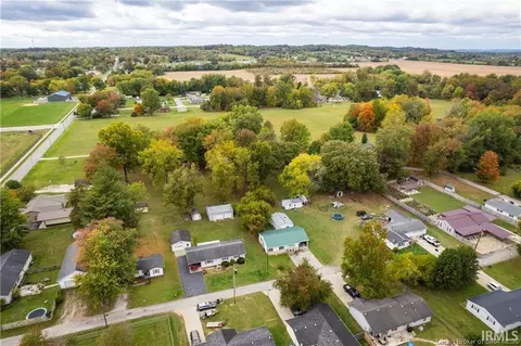 View/Area - 1130 N 9th St, Mitchell, IN 47446 photo 1 of 13