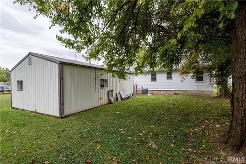 Exterior - 1130 N 9th St, Mitchell, IN 47446 photo 6 of 6