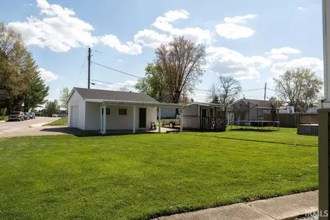 Exterior - 449 N 7th St, Mitchell, IN 47446 photo 6 of 10