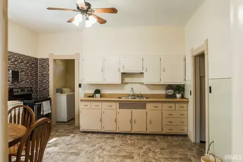 Kitchen - 449 N 7th St, Mitchell, IN 47446 photo 2 of 2