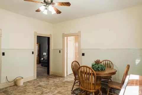 Dining - 449 N 7th St, Mitchell, IN 47446 photo 3 of 4