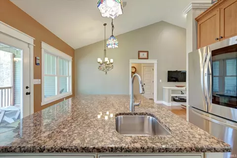 Living - 6976 E State Road 45 Hwy, Bloomington, IN 47408 photo 4 of 6