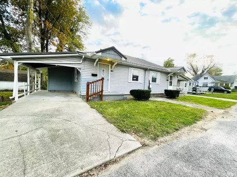 Exterior - 1140 W 1142 W Warren St, Mitchell, IN 47446 photo 2 of 13