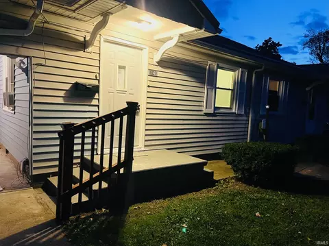Exterior - 1140 W 1142 W Warren St, Mitchell, IN 47446 photo 13 of 13