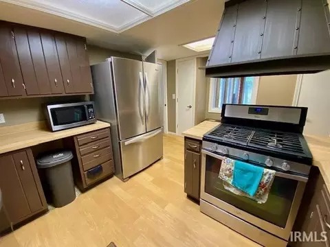 Kitchen - 215 N 035 W, Lagrange, IN 46761 photo 3 of 3