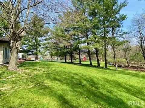View/Area - 215 N 035 W, Lagrange, IN 46761 photo 2 of 3