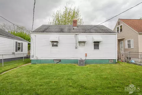 2110 S Ebright St, Muncie, IN 47302 photo 16