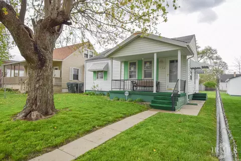 2110 S Ebright St, Muncie, IN 47302 photo 1