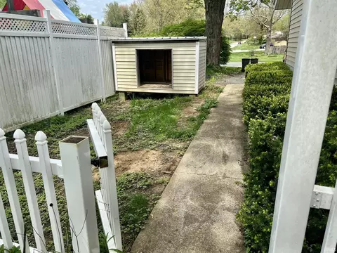 Exterior - 3508 E Park Ln, Bloomington, IN 47408 photo 6 of 13