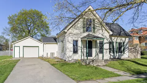 Exterior - 335 S Oak St, Waterloo, IN 46793 photo 3 of 11