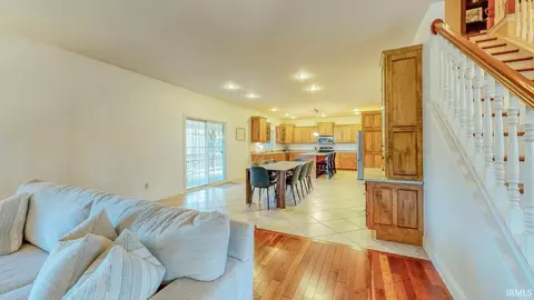 Living - 2623 E Clarkway Dr, Bloomington, IN 47401 photo 7 of 8