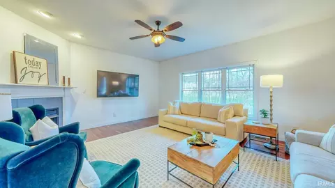 Living - 2623 E Clarkway Dr, Bloomington, IN 47401 photo 4 of 8