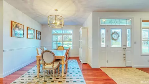 Dining - 2623 E Clarkway Dr, Bloomington, IN 47401 photo 3 of 5