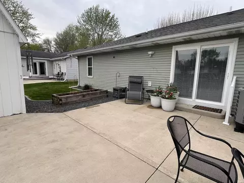 1012 E Wabash St, Converse, IN 46919 photo 3