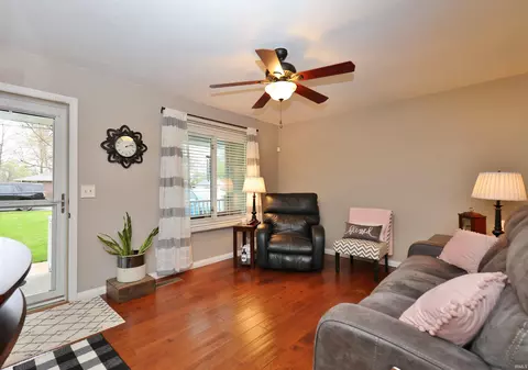 1012 E Wabash St, Converse, IN 46919 photo 7