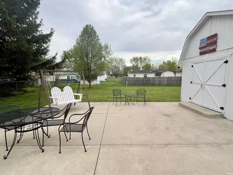 1012 E Wabash St, Converse, IN 46919 photo 4