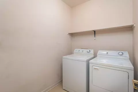 3705 E Barrington Dr #B202, Bloomington, IN 47408 photo 13