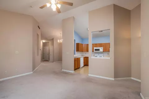 3705 E Barrington Dr #B202, Bloomington, IN 47408 photo 3