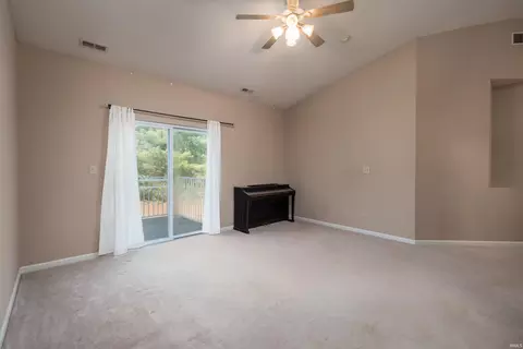 3705 E Barrington Dr #B202, Bloomington, IN 47408 photo 2