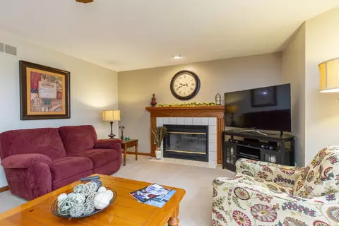 Living - 10761 Pine Cone Ct, Granger, IN 46530 photo 4 of 7