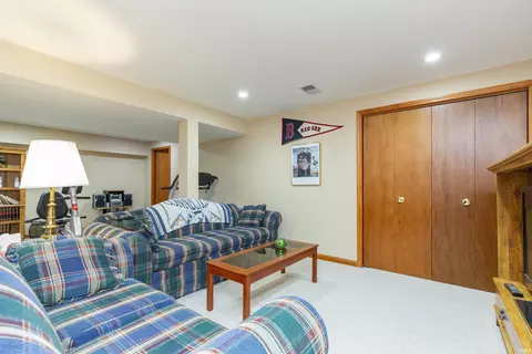 Living - 10761 Pine Cone Ct, Granger, IN 46530 photo 6 of 7