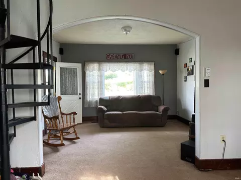 Living - 220 E 600 N Rd, Marion, IN 46952 photo 5 of 5