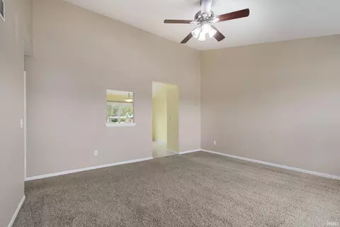 203 Walnut Crossing Dr, Walkerton, IN 46574 photo 3