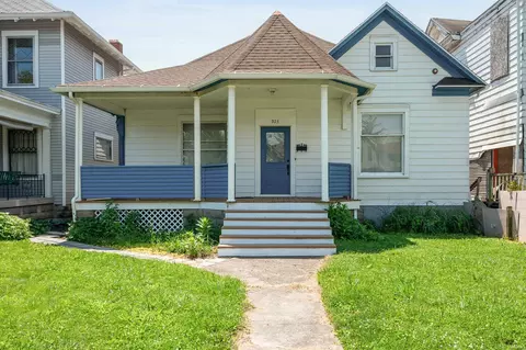923 E Main St, Muncie, IN 47305