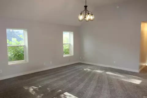 1633 W 8th St, Bloomington, IN 47404 photo 2