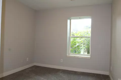 1633 W 8th St, Bloomington, IN 47404 photo 8