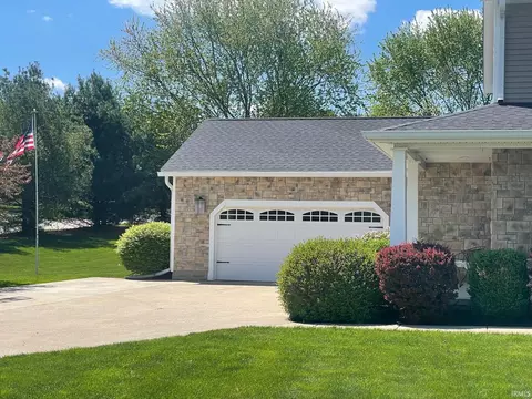Exterior - 2800 E Lilac Ct, Bloomington, IN 47401 photo 2 of 6
