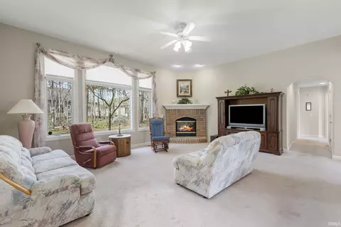 Living - 12905 Charenton Ct, Fort Wayne, IN 46845 photo 1 of 3