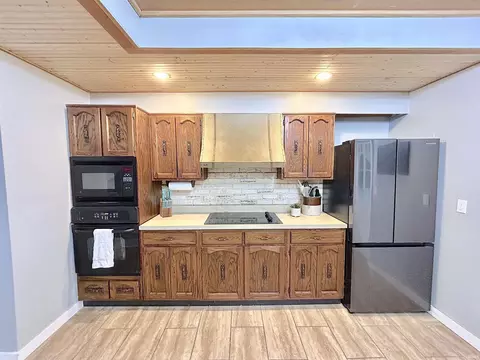 Kitchen - 211 W North St, Delphi, IN 46923 photo 2 of 5