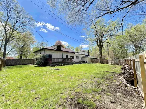 Exterior - 211 W North St, Delphi, IN 46923 photo 5 of 6