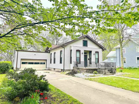 Exterior - 211 W North St, Delphi, IN 46923 photo 1 of 6