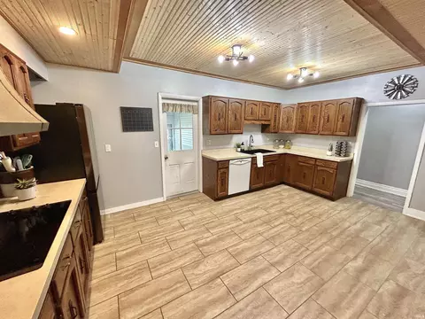 Kitchen - 211 W North St, Delphi, IN 46923 photo 1 of 5