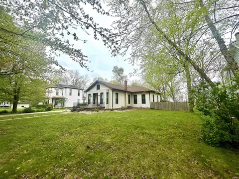 Exterior - 211 W North St, Delphi, IN 46923 photo 4 of 6