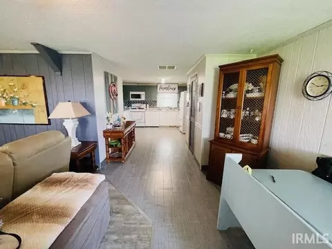 10791 S 100 E Rd, Fairmount, IN 46928 photo 7
