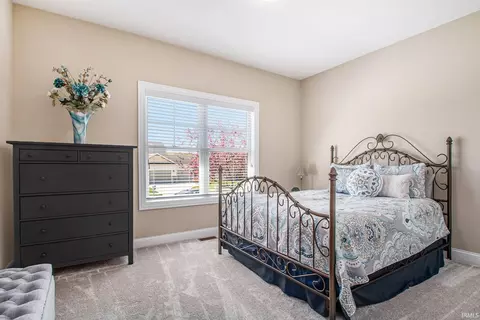 Bedroom - 765 Pulling St, South Bend, IN 46614 photo 4 of 4