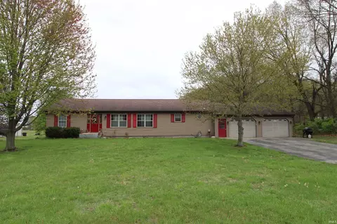 800 S 200 E, Knox, IN 46534